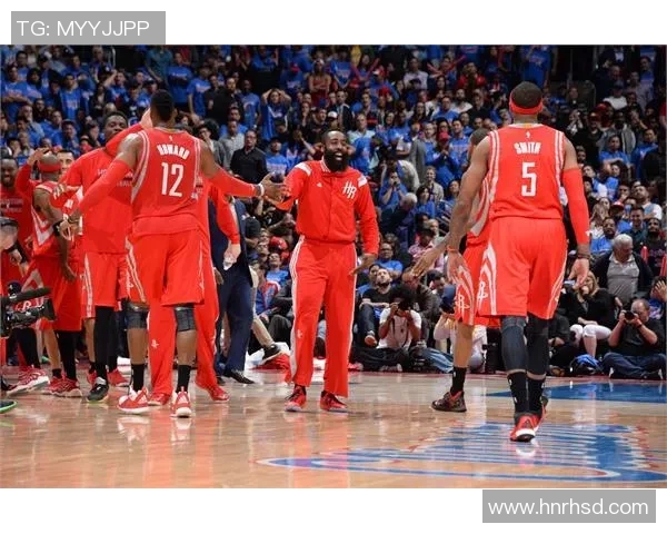 火箭队与勇士队精彩对决CCTV5直播全程回顾与分析 火箭队与勇士队精彩对决CCTV5直播全程回顾与分析