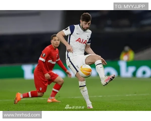 安特卫普迎战热刺展现欧洲赛场激烈对决的精彩瞬间